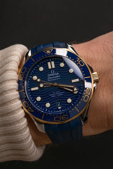 omega 300m Seamaster steel